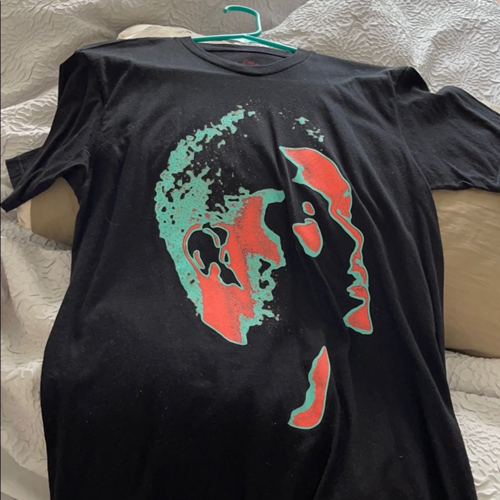WEEKND LEGEND OF THE FALL TEE